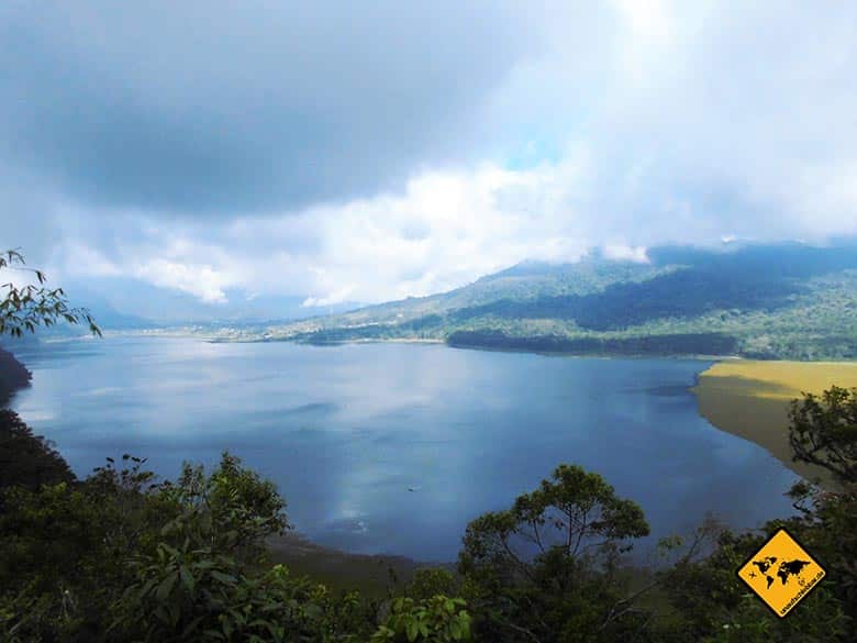 Beste Reisezeit Bali Norden Regen Gebirge