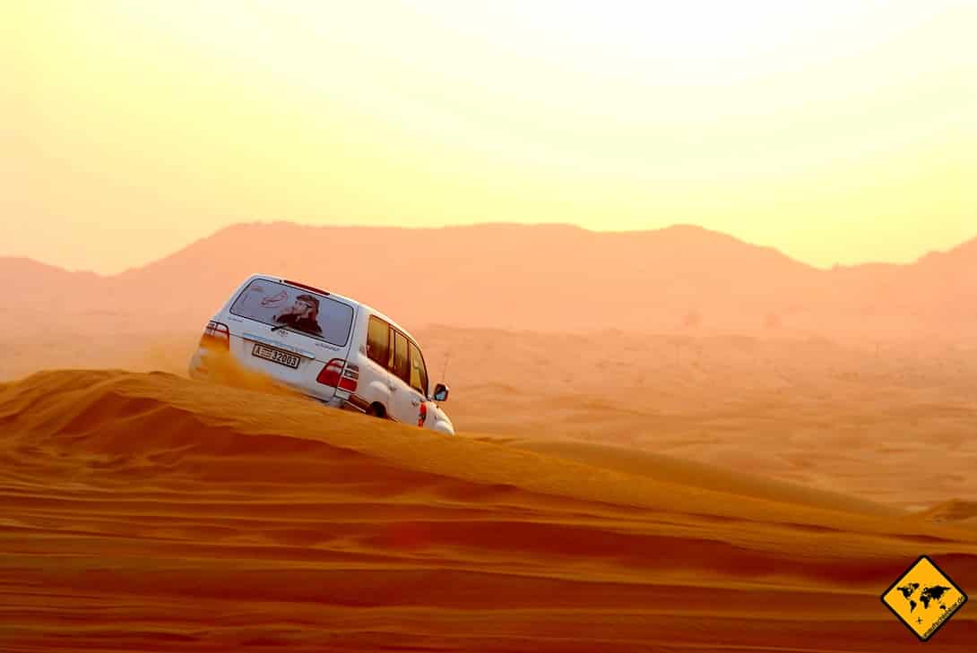 Dubai Ausflüge Wüsten-Safari Jeep Sanddünen