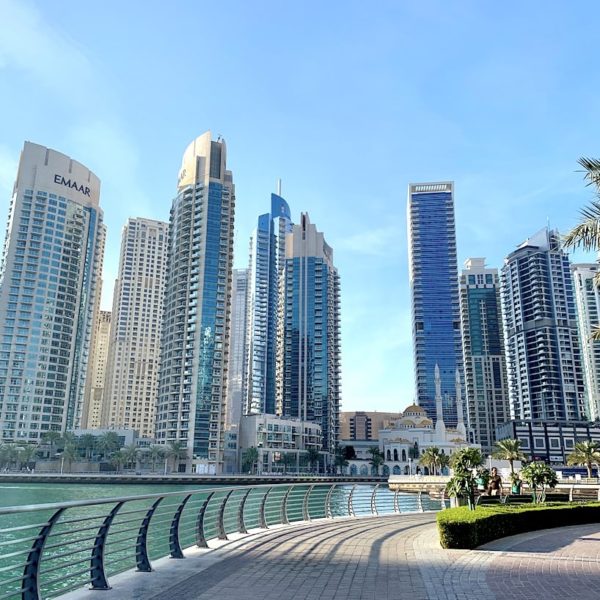 Dubai Marina Hafenpromenade