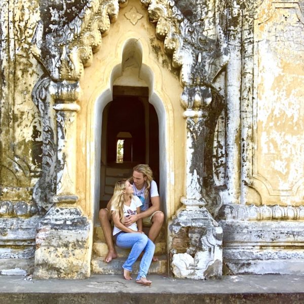 Fotopro Stativ Beispiel-Bild Myanmar Kloster
