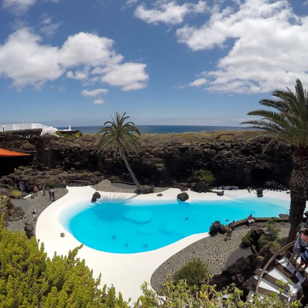 Jameos del Agua Lanzarote Pool Meerblick