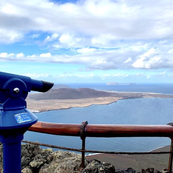 Mirador del Río Fernglas Aussichtspunkt Lanzarote