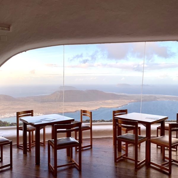 Mirador del Río Lanzarote Restaurant Tische Stühle