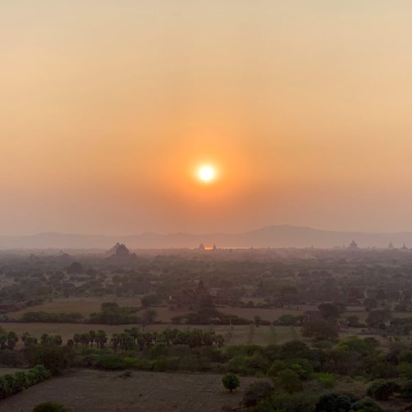 Nan Myint Tower Bagan Sonnenuntergang