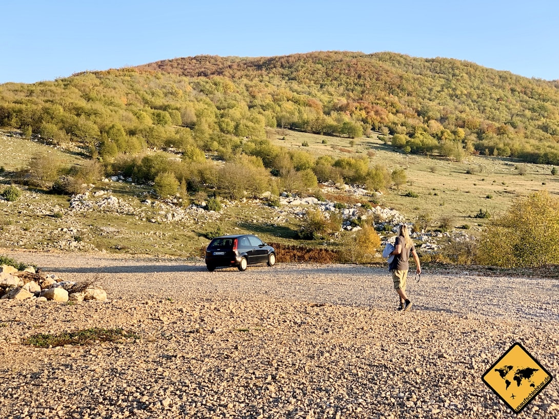 Parkplatz Pećinski Park Grabovača Kroatien