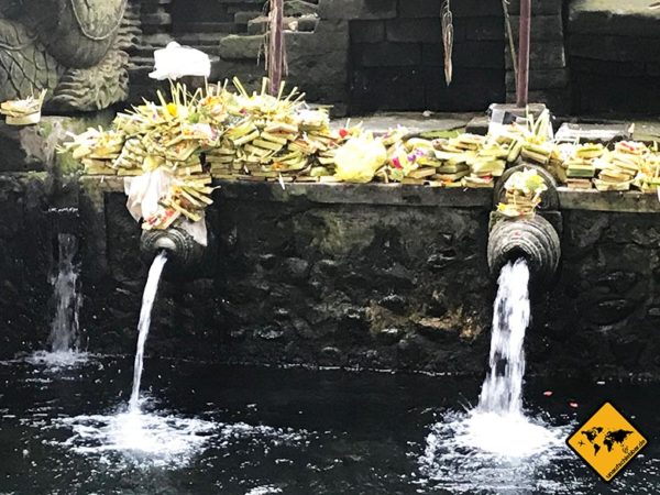 Pura Tirta Empul Temple - Balis Heilige Quellen Zur Spirituellen Reinigung